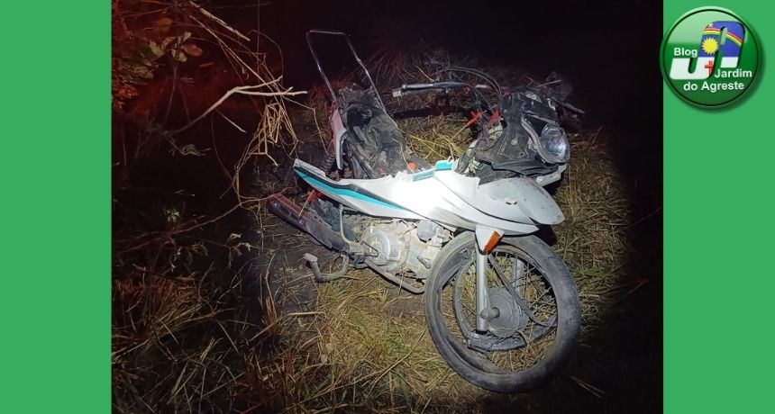 Lajedo: Colisão entre carro e motocicleta deixa uma vítima fatal na BR-423