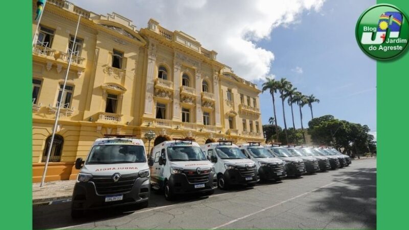 Governadora Raquel Lyra entrega 10 novas ambulâncias com suporte de UTI móvel para renovar frota de hospitais da Rede Estadual