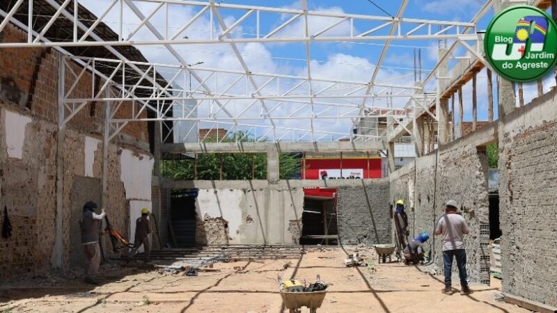 Secretaria de Agricultura de Belo Jardim realiza mais de 5 mil abastecimentos de água, recupera 200 km de estradas e atende milhares de famílias em 2025